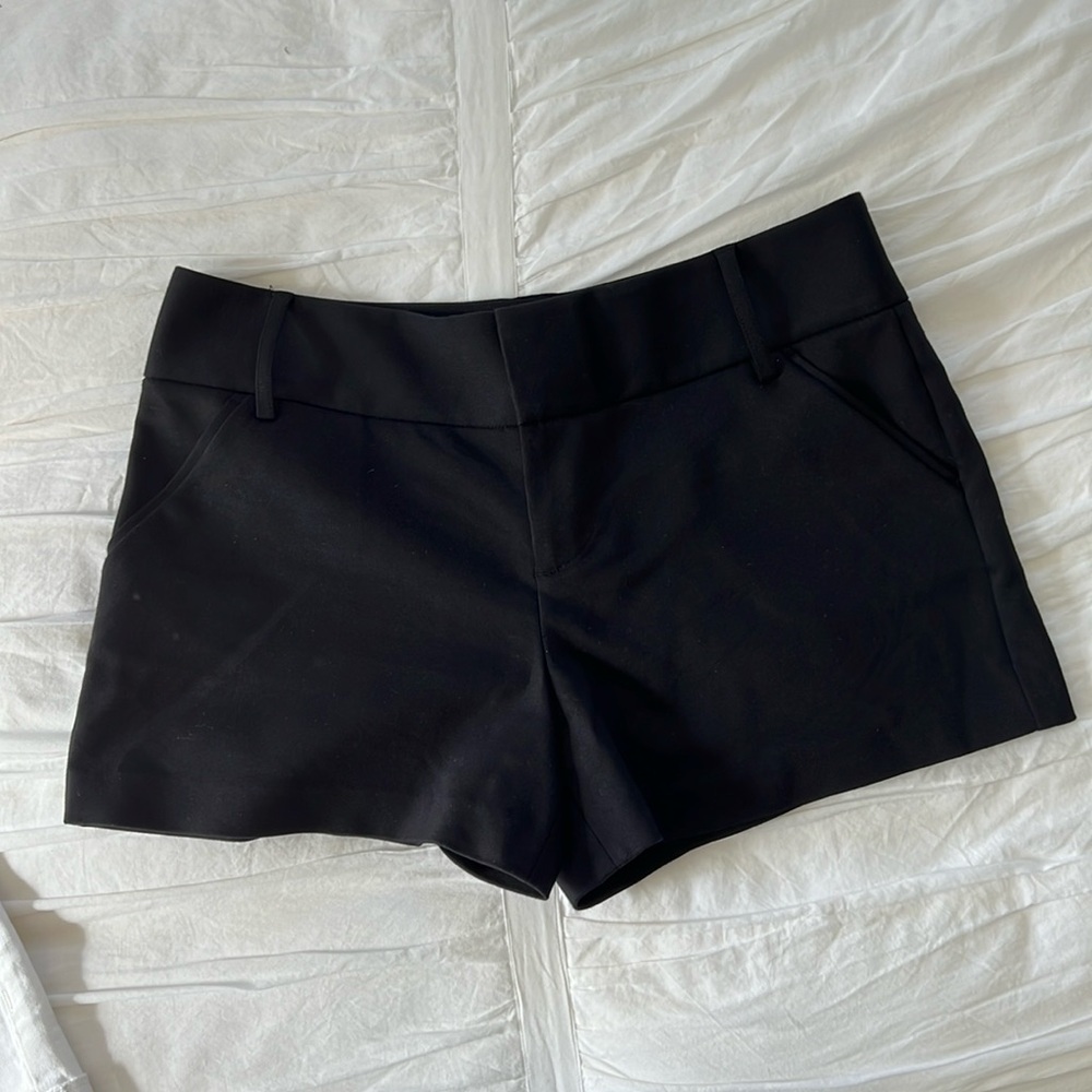 Alice + Olivia, Cady mid-rise shorts, black size 8